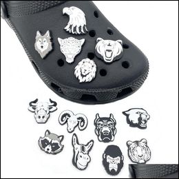 Shoe Parts Accessories Shoes Pvc Black White Animal Head Croc Charms Charm Jibitz Clog Buttons Buckle Soft Rubber Drop Delivery Randomly Sended Style