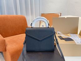 2022 Neueste Damen Luxurys Designer Taschen Damenmode Handtaschen Echtleder Handtasche Hochwertige Schulter Umhängetasche Brieftasche Hardware perfekt