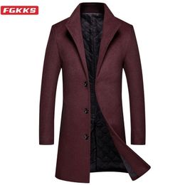 FGKKS Mens Wool Blend Coat Korean Version Male Long s Warm Autumn Winter Brand Formal s LJ201110