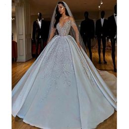 Luxury Princess Ball Gown Wedding Dresses Long Sleeve Sexy V Neck Sequis Beaded Appliqued Embroidery Floor Length Bridal Gown Vintage Plus Size robes de soiree
