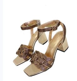 2022 Newest Master Brand Ladies Sandals Cross Strap Braided Strap Drill Low Heel Square Toe Ankle Buckle Fashion Banquet Casual Sexy Size 34- 42