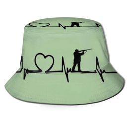 Berets Skeet Shooting Lovers Heartbeat Vintage Sport Gift Idea For Clay Pigeon ShootingBerets