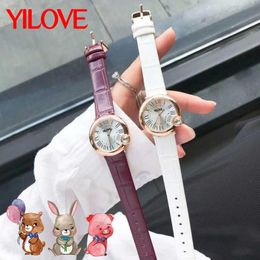 Niche Women Favour Crazy Watch Shopping Mall Trend 32mm Round Stainless Steel Simple Clock European Top Luxury Designer Ladies Leather Wristband Wristwatch