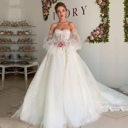 Princess Ball Gown Wedding Dresses Long Lace Sleeves Sweetheart Sequins Appliques Lace Ruffles Floor Length Bridal Gown Vintage Plus Size robes de soiree