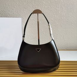 designer bag Women Handbags Cleo Totes Bags fashion Patent Leather Woman Crossbody Underarm Bag Small Hobos Retro Saddles Shoulder bag