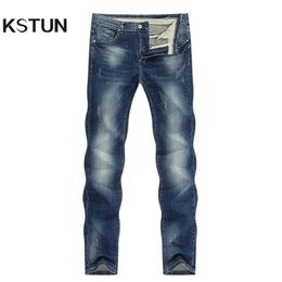 Herren Jeans Straight Slim Stretch Dunkelblau Business Casual Denim Hose Regular Fit Lange Hose Gentleman Cowboys Guinness Man 210318