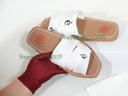 2022 Women Woody Slipper Summer Rubber Sandals Beach Sliders Scuffs Indoor Shoes Designer Canvas Cross Woven Outdoor Peep Toe Slipper Flip Flops Shoes