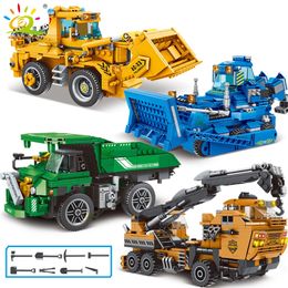 HUIQIBAO Engineering Truck Model Building Blocks Car Crane Bulldozer Bricks Set 2in1 Robot Mecha Children Toys For Kids Boy Game 220715
