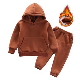 Clothing Sets Winter Children Clothing Suit Sport Solid Color Infant Kid Warm Sports Suit LongSleeved Hooded Pants 2pcsSet Baby Boy Sweater 220826