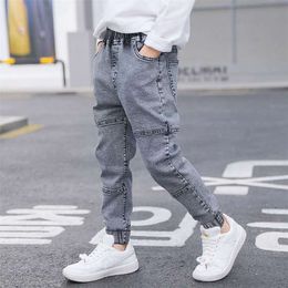 Barn pojkar jeans baby kläder klassiska byxor barn denim kläder spädbarn pojke casual bowboy bottar byxor 4 12 år 220808