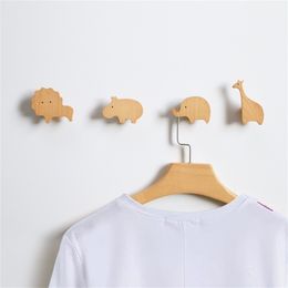 1pcs Wooden Hook Creative Nordic Cute Animal Wall Hanging Coat Home Decoration Solid Wood Kitchen Accessories 220527