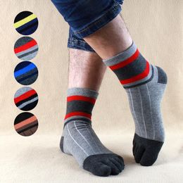 Men's Socks Pairs Man's Five Finger Cotton Fashion Separate 5 Toes Men's Ankle Colorful Sandal SocksMen's