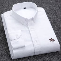 100% Cotton Oxford Shirt Men's Long Sleeve Embroidered Horse Casual Without Pocket Solid Yellow Dress Shirt Men Plus Size 5XL6XL 220812