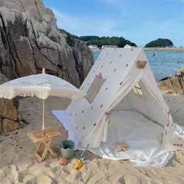 Household Sundries ins wind Korean version of the bear outdoor tent children's indoor reading corner game house with windows cute triangle tent