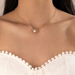 new Exquisite Pearl Stone Pendant Necklace for Women Simple Chain Choker Alloy Metal Wedding Jewelry Collar