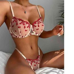 Bands Red Heart Bra 2022 Women Sexy Crochless Lingerie Set Garter Straps Hot See Through Erotic L220727