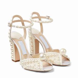 22 summer new sandals white pearl crystal embellished one-way buckle all-match slim ankle strap heels EU