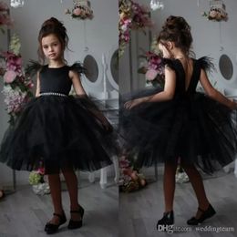 New Amazing Black Feather Backless Flower Girl Dresses For Wedding Beaded Pageant Gowns Knee Length Kids Tulle First Holy Communion Dress