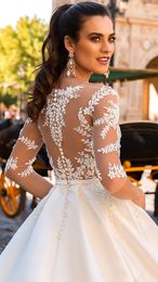 Vestido de noiva de vestido de baile elegante V Apliques de pescoço lantejoulas vestido branco vestido de cristal de cristal de cetim vestidos formais de tamanho alto cintura alta