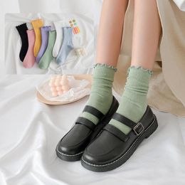 Socks & Hosiery Womens Ruffle Low Cut Crew Sock All Season Soft Cotton Solid Colour Lettuce Dress