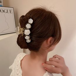 2022 Fairy Imitation Pearl Hair Clips White Flower Headdress Girl Simple Camellia Hair Claw for Women Fashion Hair Accessories