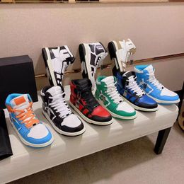 Skel-Top Hi Spor Sneakers Tasarımcı Erkek Kadın Bandana Bahar Rahat Ayakkabı Deri Kemikler Aplike Üst Eva Ayak Ayakları Düşük Top Yüksek Top Spor Ayakkabı En Kalitesi Kutu
