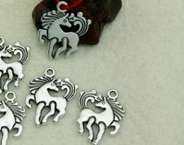 Tibetan Silver horse pendant Handmade Decorative Metal DIY Jewellery Alloy accessories d4fs