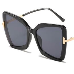 Fashion Sunglasses Butterfly Sun Glasses Women Anti-UV Spectacles Oversize Frame Eyeglasses Gradient Ornamenta A++
