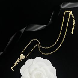 Deisgner Jewelry Sets Love Bracelet Gold Earrings Necklace Letters Heart Pendant Diamonds Earring