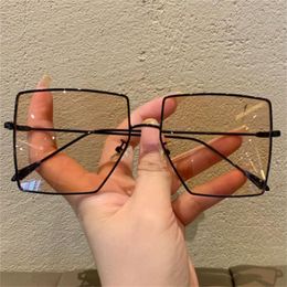 Fashion Sunglasses Summer Unisex Alloy Sun Glasses Simplity Anti-UV Spectacles Oversize Frame Eyeglasses Square Ornamental A++