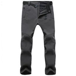 Winter Pants Men Outwear Soft Shell Fleece Thermal Trousers Mens Casual Autumn Thick Stretch Waterproof Military Tactical 220330