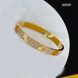 Fashion Designer Bracelet For Mens Women Full Diamond Gold Letters Bracelets Jewelry Gifts Luxury Love Bracelets Wedding Box New 22051303R