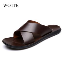 WOTTE New Fashion Summer Men Shoes Vintage Italian Flats Casual Nonslip Beach Sandals Leather Flip Flop Slippers Flat Sandals 210301