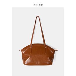 Korean minority ins2021 new women's bag Single Shoulder Tote Bag high-capacity oil wax leather commuter handbag tide