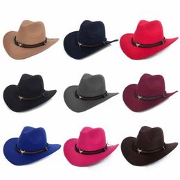 Berets Womens Mens Hat Cowgirl Cowboy Wild West Hats Western Headwear Wide Brim Cap Fashion Retro Fedoras Top Jazz With Metal CowBerets