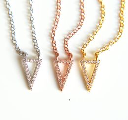 Chains High Quality 2022 Summer Jewellry 3 Colour Cross Chain Cute Tiny Mini Cz Triangle Girl Choker NecklaceChains