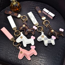 PU Leather Keychain Designer Key Chain Gifts Party Favour Buckle lovers Car Handmade Keychains Men Women Bag Pendant Accessories