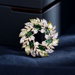 Designer Women Brooch Lady Pins Suit Brooches for Woman Fashion Colorful 3A Zircon Vintage Elegant Luxury Dress Leaf Flowers Pin