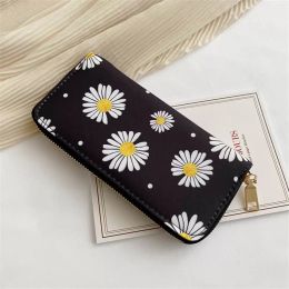 Womens Wallets Long Small Daisy Print Mobile Phone Bag Female Clutch Bag Korean Version Coin Purse Ladies Wallet Large Capacity