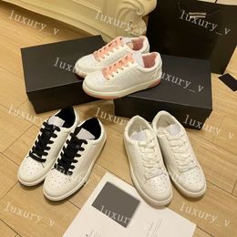 Designer Casual Shoes Women Leather Shoe Fabric Suede Calfskin Sneakers Luxury Men Shoe Nylon Sneaker Velvet Autumn Winter Trainers with box