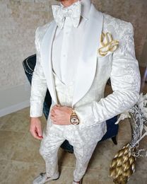 Men Suits Ivory Groom Tuxedos Shawl Lapel Groomsmen Wedding/Prom/Dinner Man Blazer (Jacket+Pants+Tie+Vest) w672