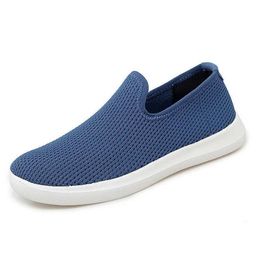 2022 Moda Donna Scarpe da corsa New Mesh Casual Sneakers Slip-On Uomo Sport all'aria aperta Sneakers da tennis Szie 40-45