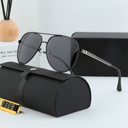 M2105 Herren klassische Mode Casual Trend Polarisierte Sonnenbrille Super coole Designer am Meer Urlaub Sonnenbrille Autofahrbrille