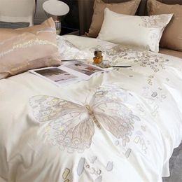 Bedding Sets Luxury 1000TC Egyptian Cotton Wedding Set Butterfly Embroidery Soft Silky Double Duvet Cover Bed Linen PillowcasesBedding