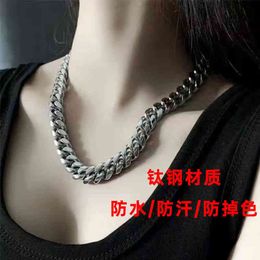 Titanium steel thick Necklace male Cuban Necklace female NK stainls steel non fading collarbone chain ins student NecklaceL6DE