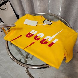 2022 Mujeres Diseñadores Camiseta MS Movimiento Moda Moda Modern de algodón puro transpirable con letra de clase corta Tendencia senior cómoda