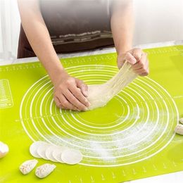 Silicone Kitchen Kneading Dough Mat Cookie Cake Baking Tools Thick Nonstick Rolling s Pastry Accessories Sheet Pad 220701