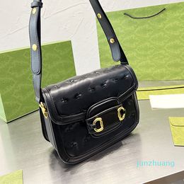 Fashion Handbags Shoulder Bag Clutch Flap Totes Crossbody Bags Women Genuine Leather Letter Embossing Hardware Buckle Zipper Pocket Purse Wallet 2022