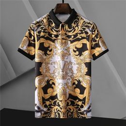 Summer Men Fashion Casual Short-sleeved T-shirt Baroque Black Gold Pattern Printing Lapel Ice Silk T-shirt Men Mannen Kleding 220702