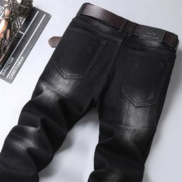 New autumn Men's black vintage slim jeans classic style Fashion Cotton Stretch Regular Fit Denim Pants male Brand trousers 201123